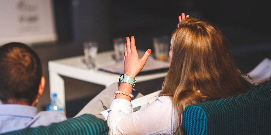 hands-people-woman-meeting
